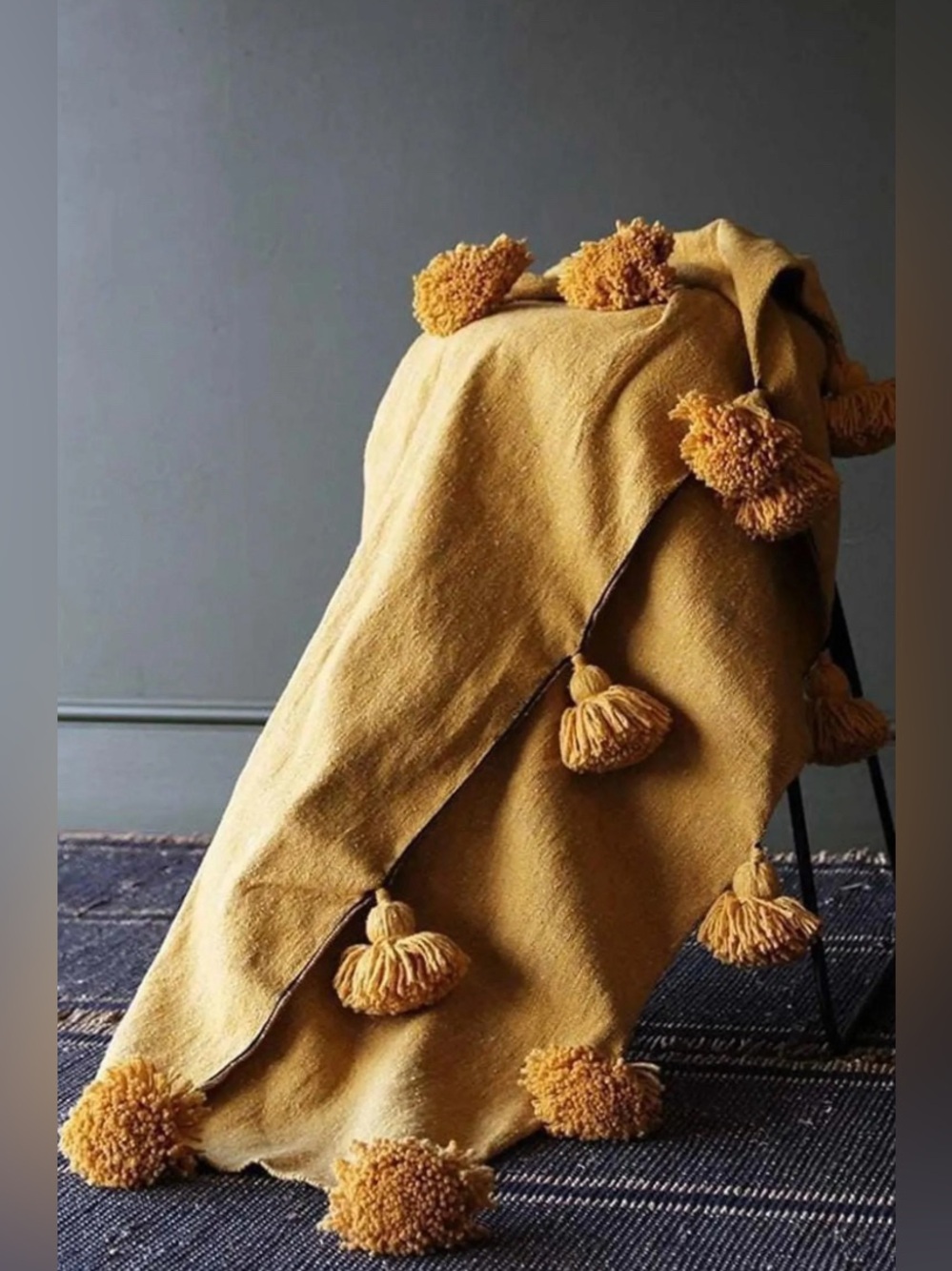 NWT Cotton pompom blanket mustard yellow - Picture 2 of 11